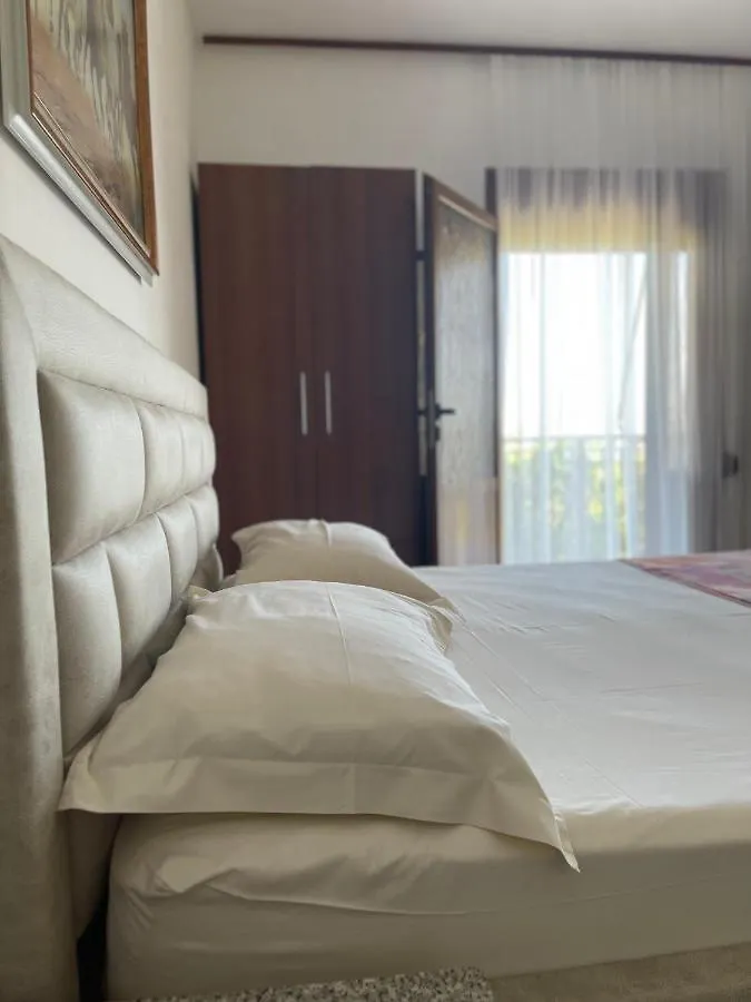 Pararse Apartments Vlore
